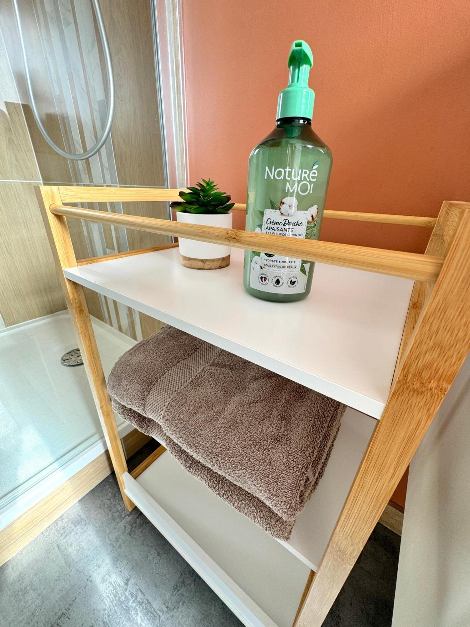 2 Pièces Proche De La Appartement *